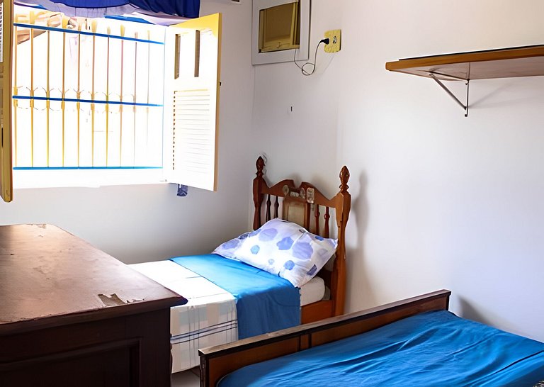 Casa c/ 5qts, piscina prox da praia carro quebrado